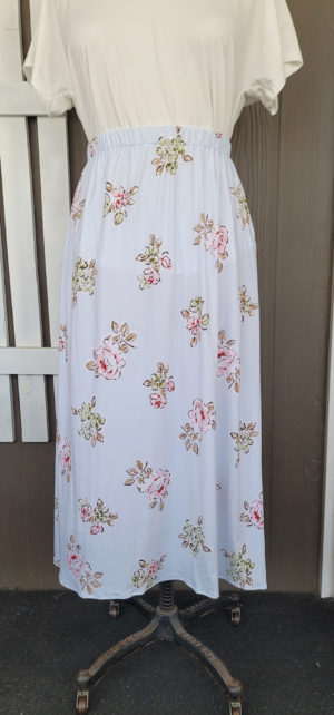 A-Line Midi Skirt Light Blue Floral - Image 2